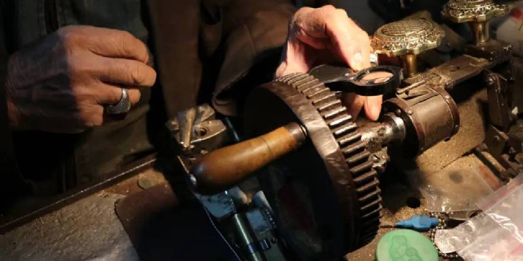 Teknolojiye güvenmedi kendi makinesini yaptı! 55 yıldır üretime devam ediyor 2